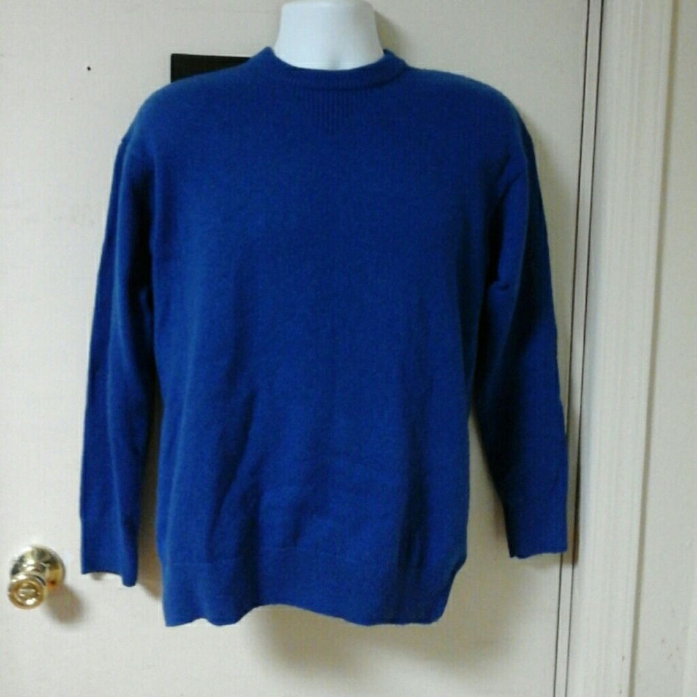 Wool shirt By H&M.